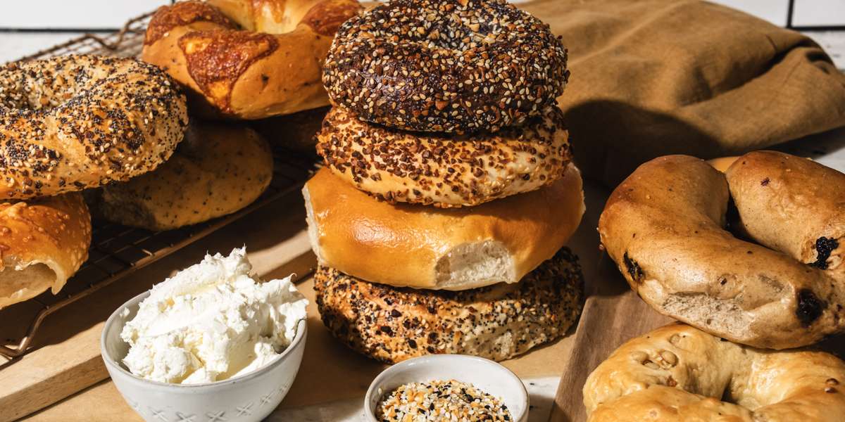 Round Bagels & Donuts
