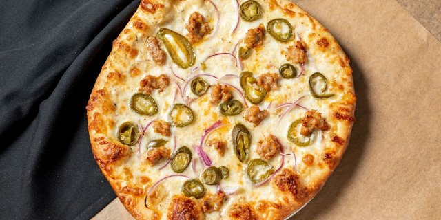 Hot Sausage Party Pizza