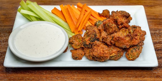 Buffalo Broccoli Platter