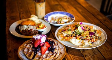 Swill Apothecafe by Blacksmiths