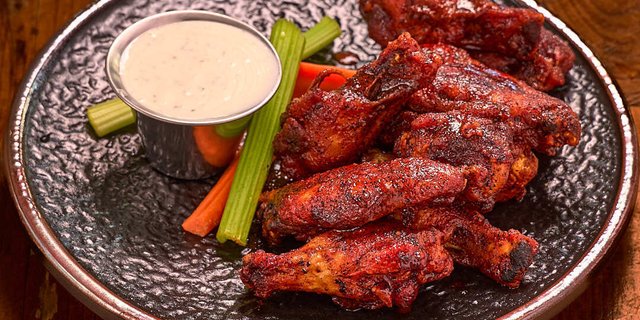 Nashville Hot Chicken Wings