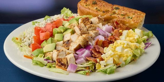 Chicken Cobb Salad
