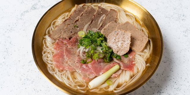 Pho Dac Biet (Combination)