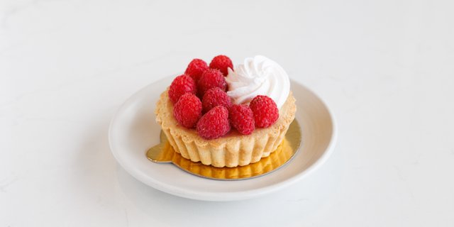 Lemon Raspberry Tart Tray