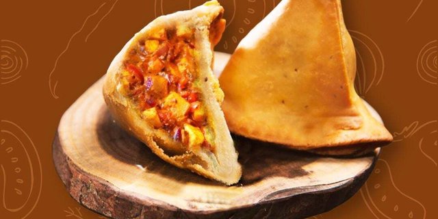 Butter Paneer Samosas Party Pack