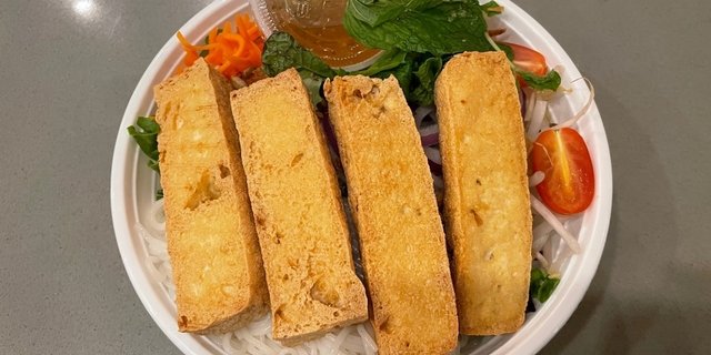 Fried Seasoned Tofu Bun