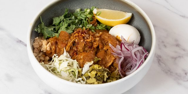 Shan Curry Noodles