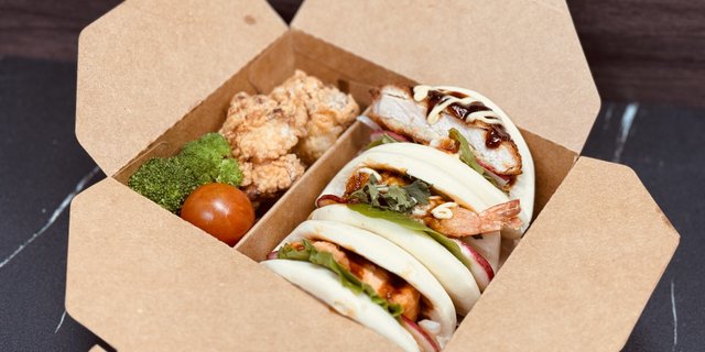 Buns Lunch Box