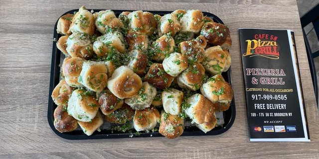 Garlic Knots