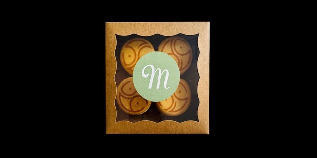 Macarons Fish Sauce Caramel