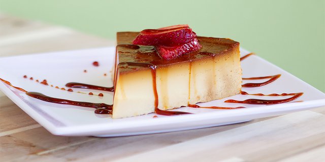 Flan Napolitano