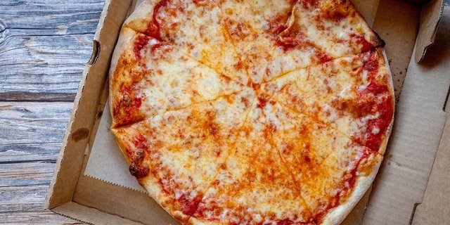 Cheese Pizza