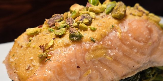 Salmone Con Pistacchi Al Miele