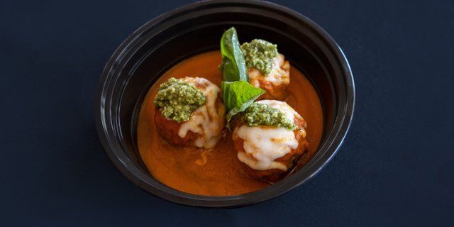 Tricolore Meatballs