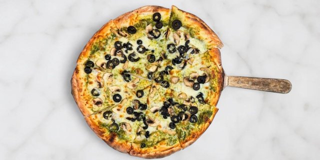 Greek Special Pizza