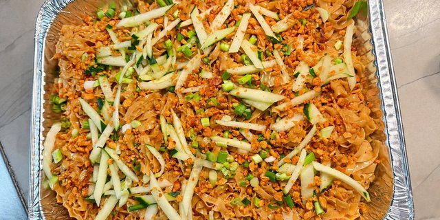 Garlic Noodles Side (Egg Noodles)