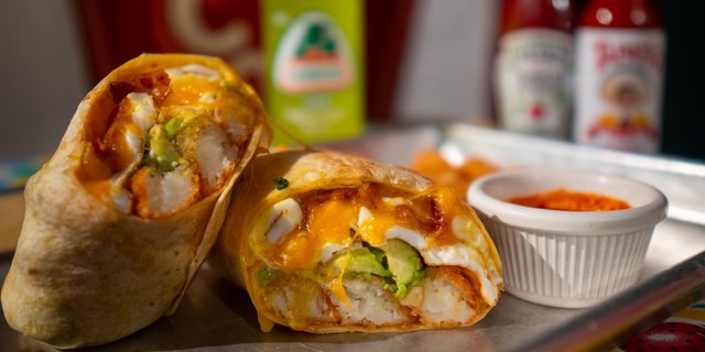 La Neta Breakfast Burrito Tray