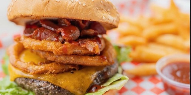 Roadhouse Burger