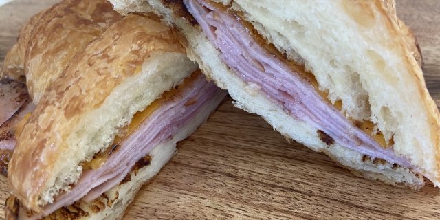 Ham & Cheese Croissant