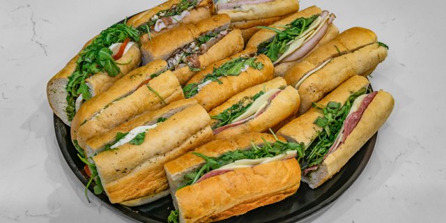 Sandwich Tray