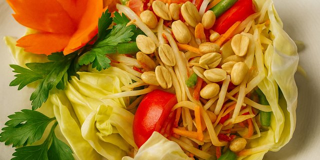 Thai Papaya Salad