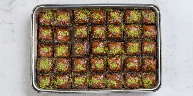 Chocolate Pistachio Baklava