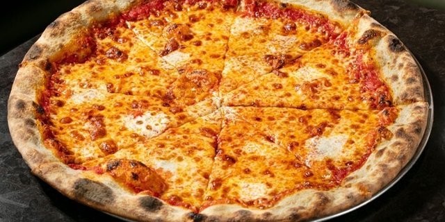 Cheese Pie Pizza