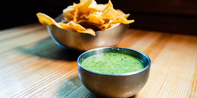 Verde Tomatillo Salsa