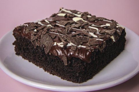 12 Fudge Topped Belgian Chocolate Brownie Tray