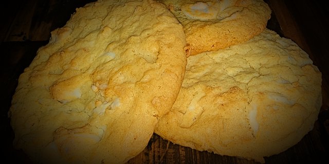 Lemon White Cookie