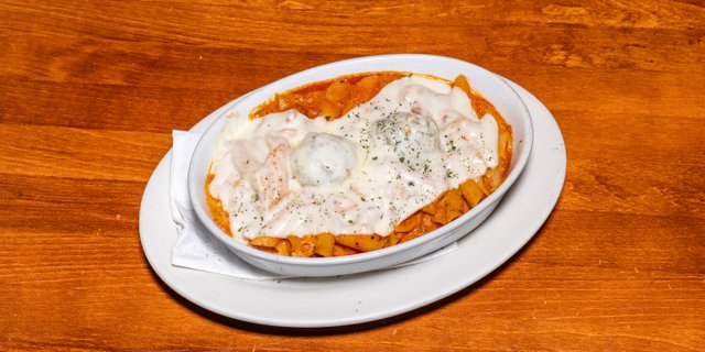 Baked Ziti Parmigiana w/ Meatballs