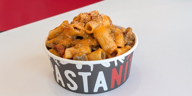 Pasta Bolognese w/ Mushrooms