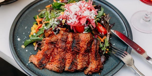 Adobo Steak Salad