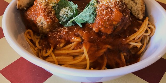 Spaguetti & Meatballs