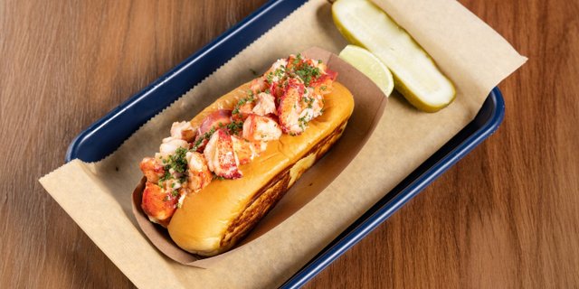 Hot Lobster Roll