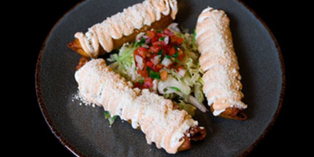 Half Tray Chicken Flautas