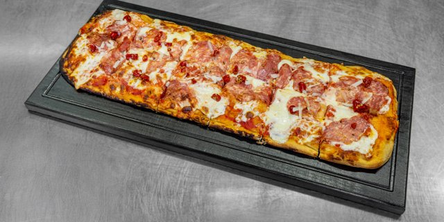 Diavola Pizza