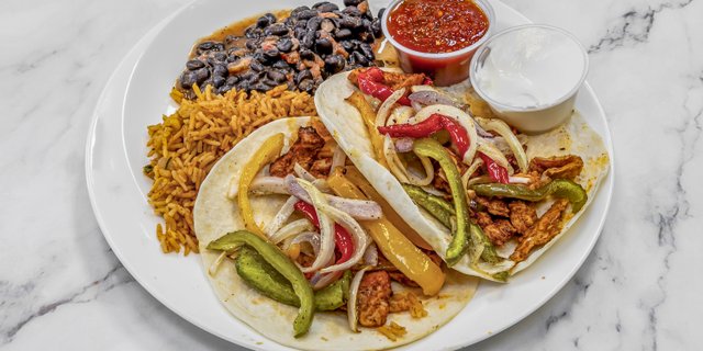 Chicken Fajitas Boxed Lunch