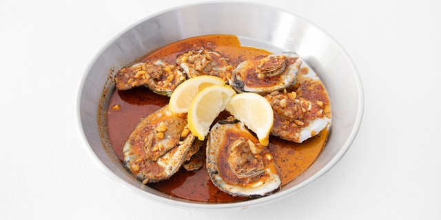 Steamed Oysters