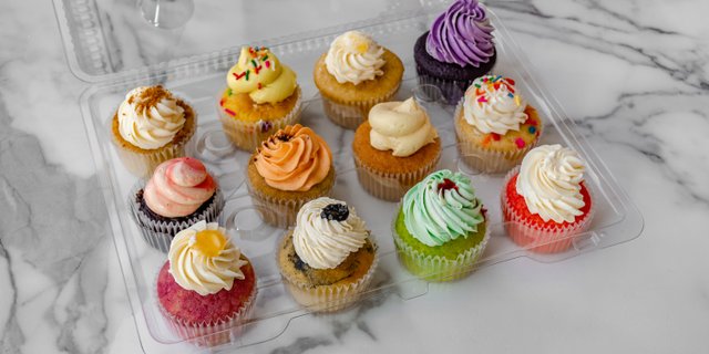 Dozen Mini Cupcakes