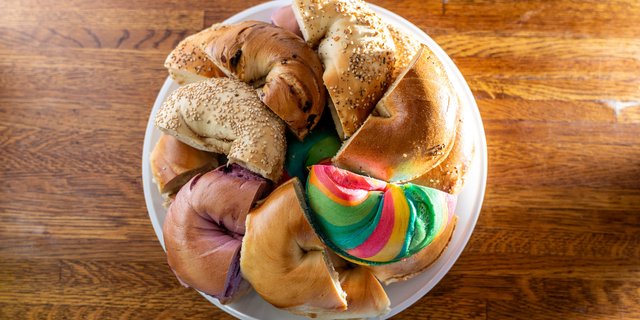 Bagels & Bialy