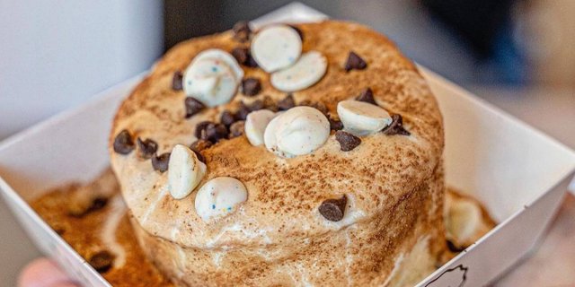 Tiramisu Treasure Milk Foam Cake