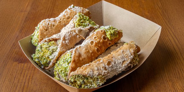 Dozen Cannoli
