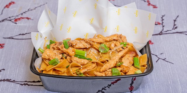 Chicken Chow Fun