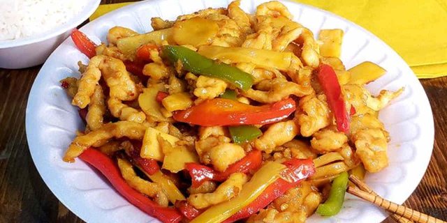 Chicken w/ Garlic Sauce