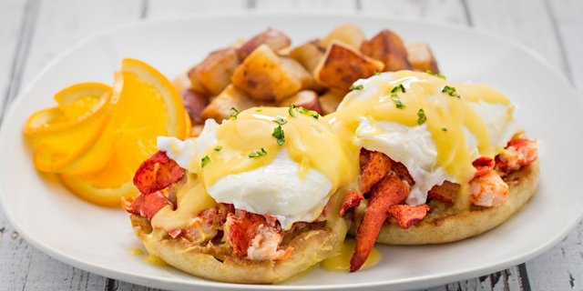 Lobster Benedict