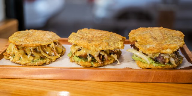 Chicken Plantain Sandwich