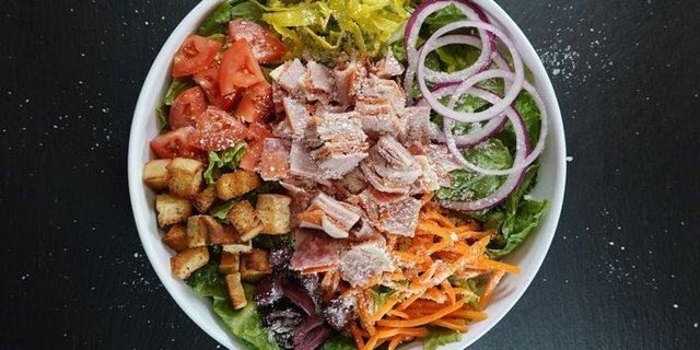 Farmers Market Salad