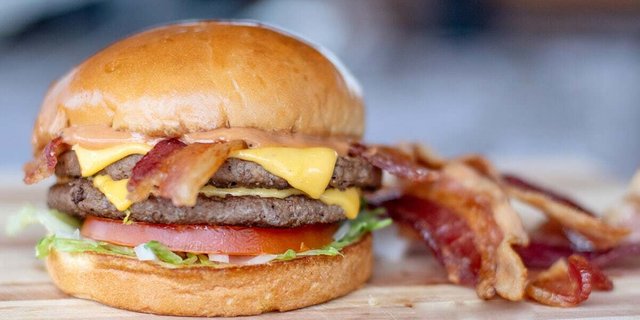 Bacon Cheeseburgers 10 Pack