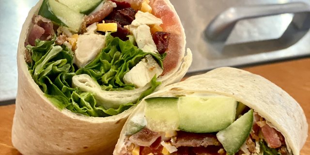 Earl's Cobb Wrap